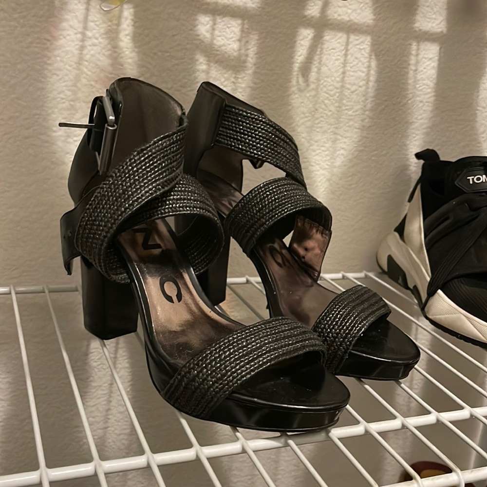 DKNYC Block Heel Sandals
